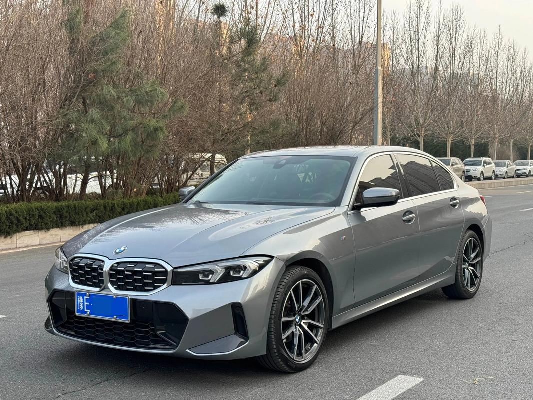 宝马三系325图片(宝马三系325图片及报价)