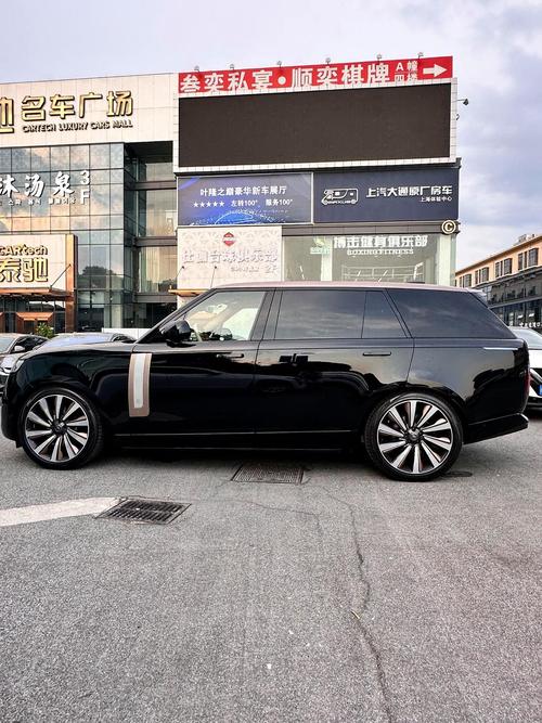 路虎最便宜的suv是哪款／路虎里面最便宜的两款车