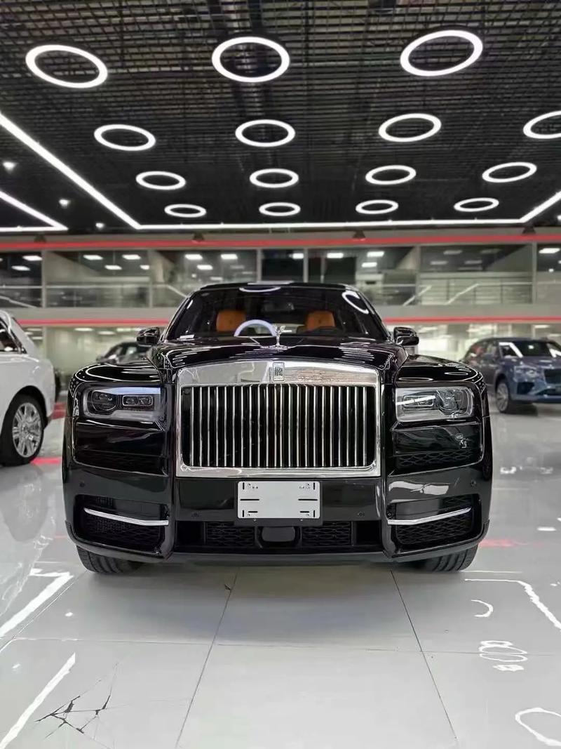 劳斯莱斯汽车价格表 劳斯莱斯汽车图片大全